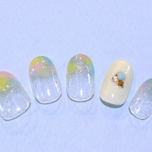 ふわふわタイダイネイル