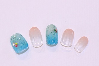 グラデーション＆海風アートネイル