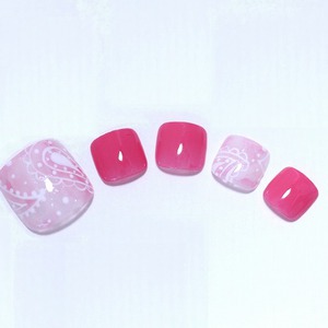 ピンクペイズリーアートネイル