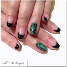 フレンチ×チェックネイル